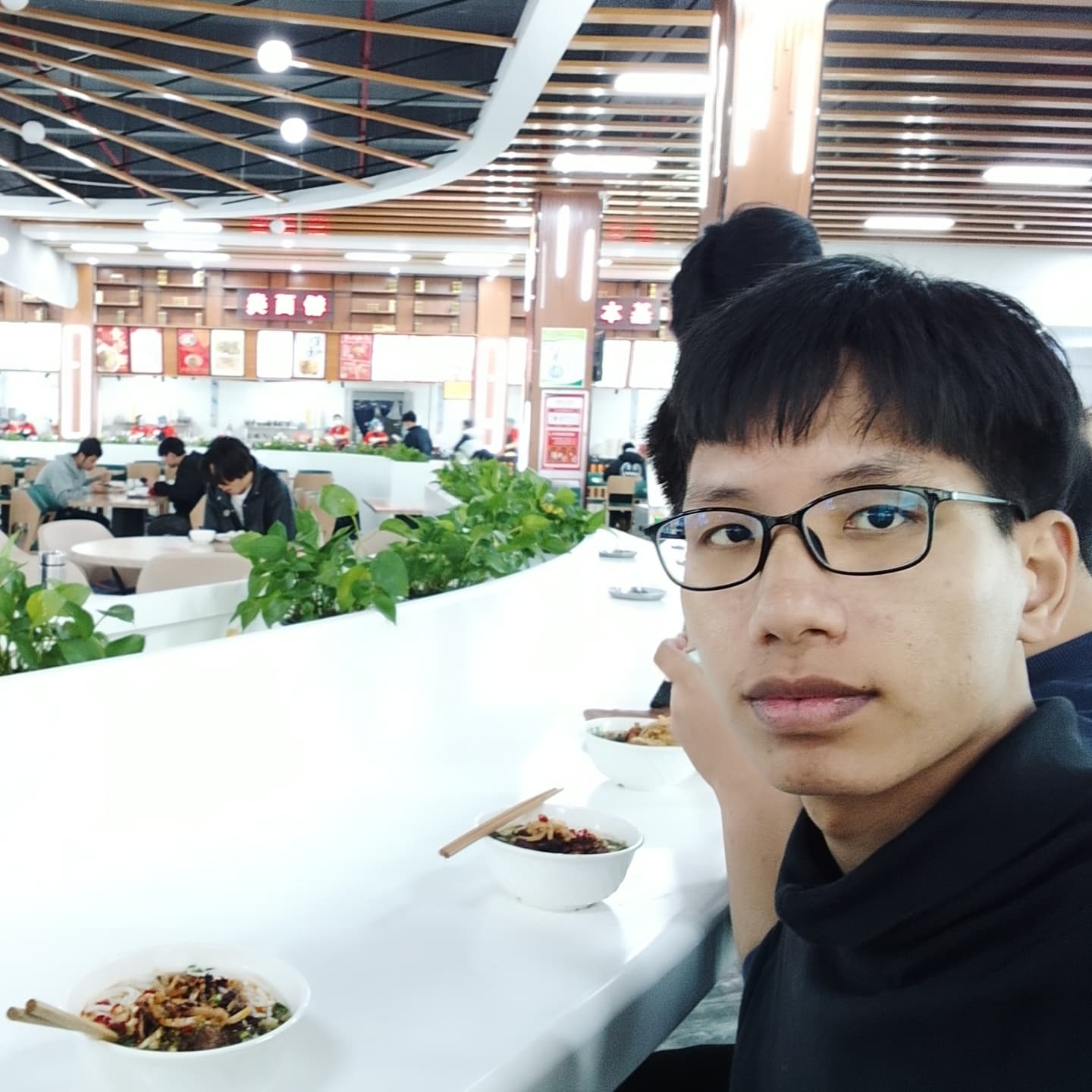รูปโปรไฟล์